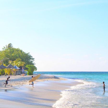 Готель Gurus Maldives At Gulhi Island Екстер'єр фото