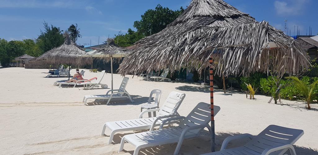 Готель Gurus Maldives At Gulhi Island Екстер'єр фото